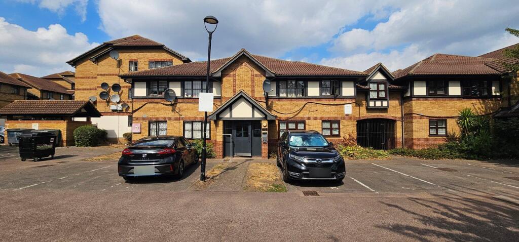 Main image of property: Somerset Gardens, London, N17