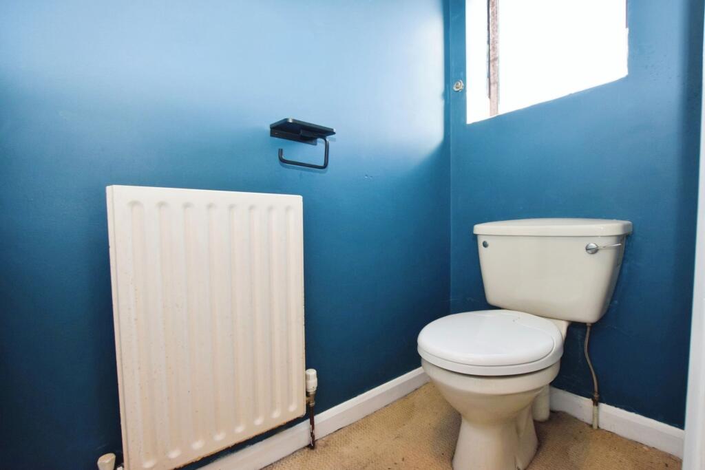 House in Doncaster - View 5