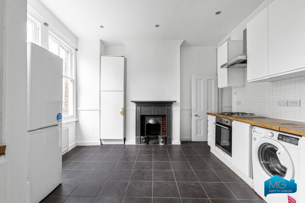 Main image of property: Alexandra Gardens, Muswell Hill, London, N10