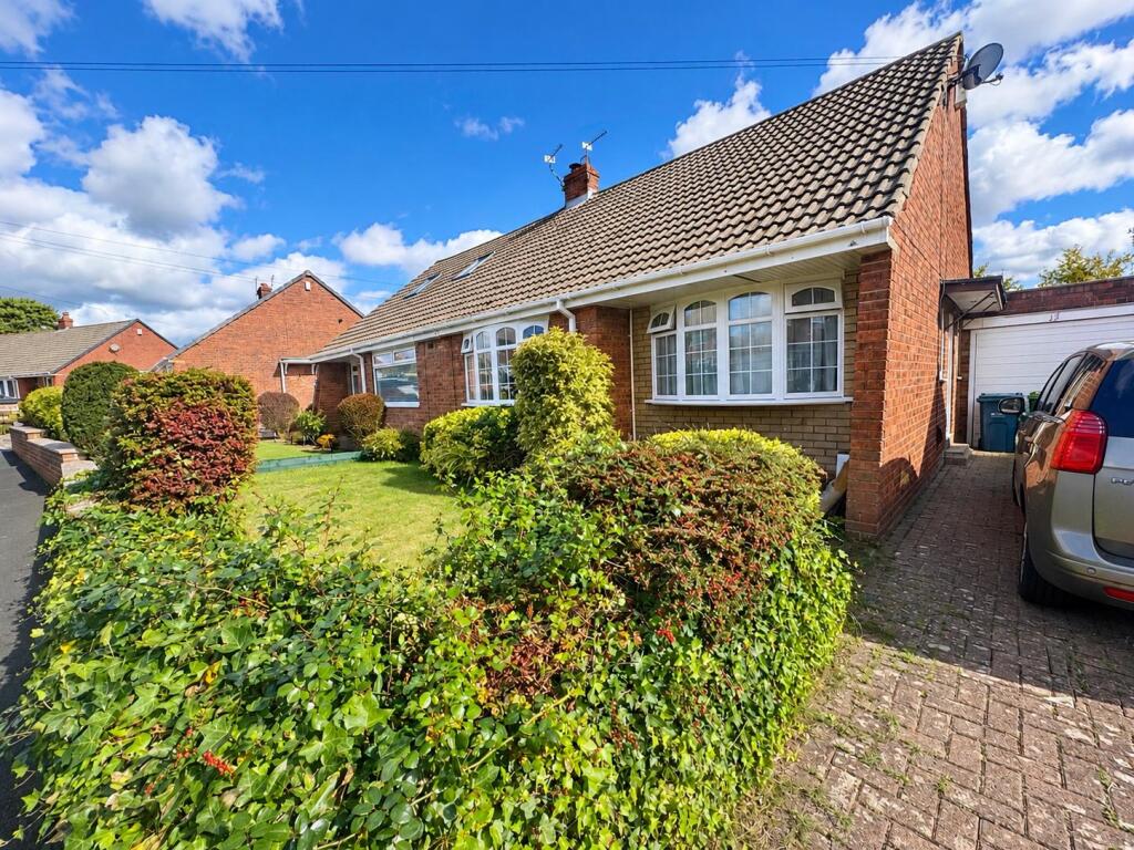 Main image of property: Deneway, Rowlands Gill, NE39