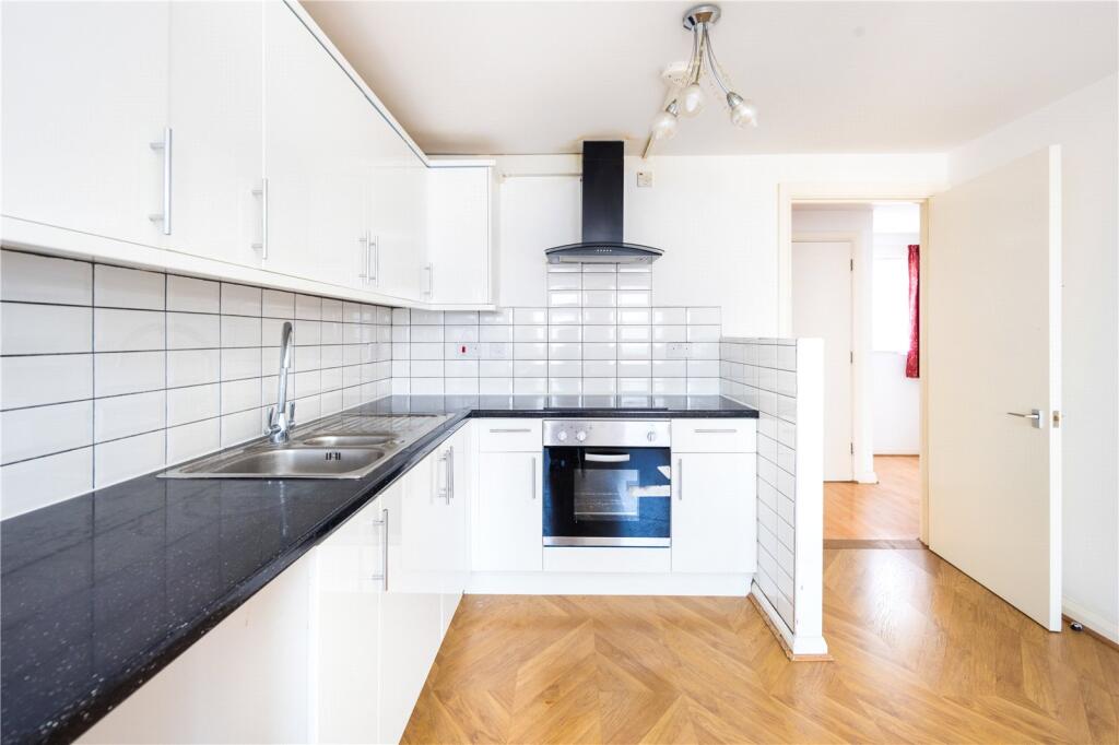 Apartment in London - View 3