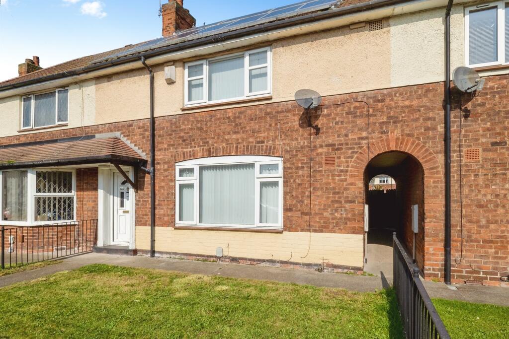 3-bed terraced on Tanfield Grove, Hull, £110,000