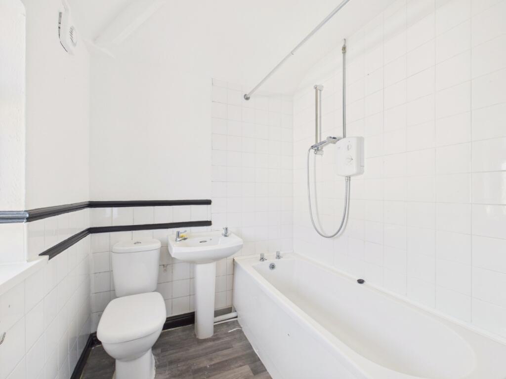 House in Hull, Marfleet - View 5