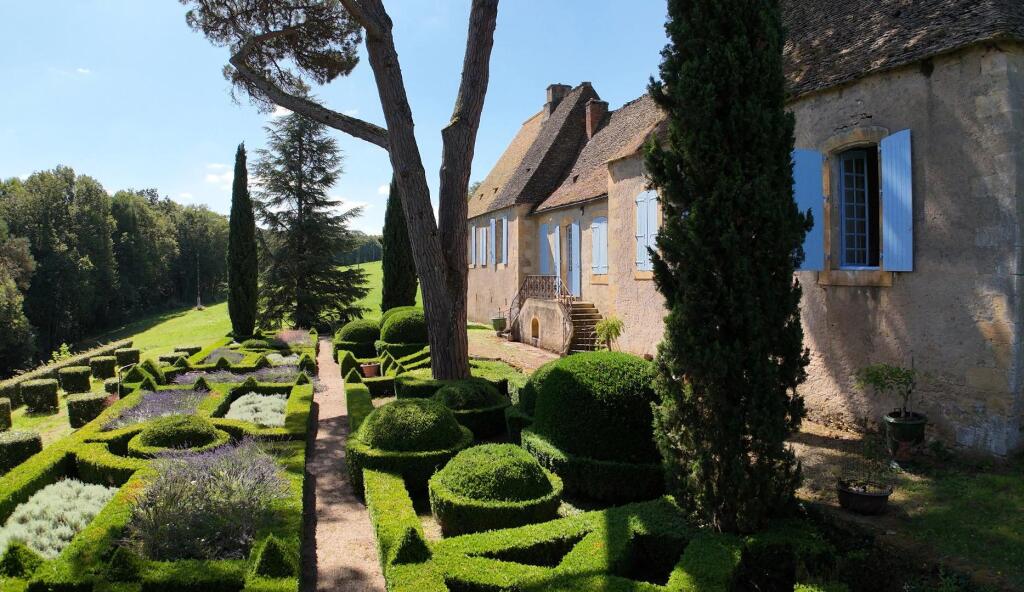 Main image of property: VALOJOULX