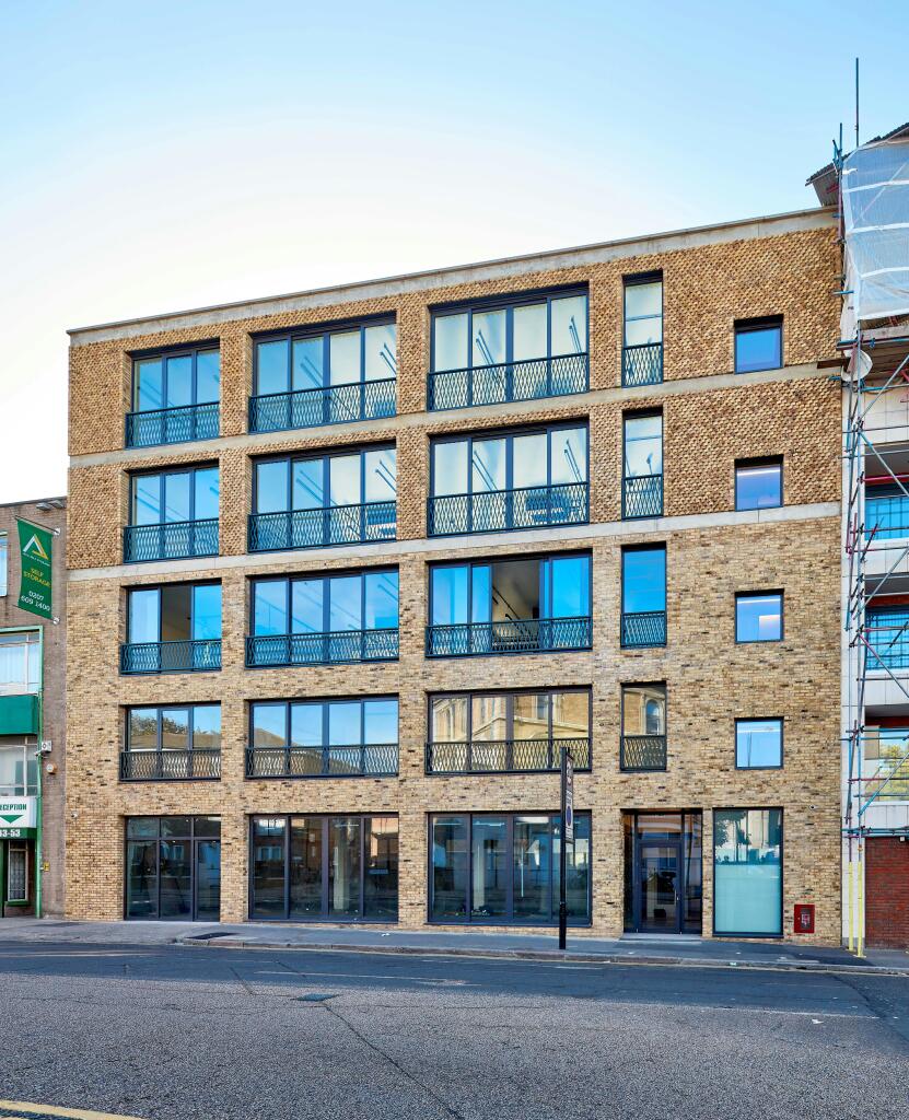 The Brewery Building, 55-61 Brewery Road - facade