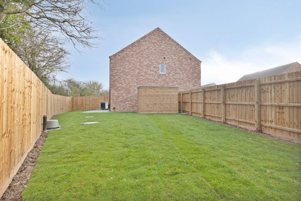 Energy Efficient New Home, Walpole Cross Keys photo 4