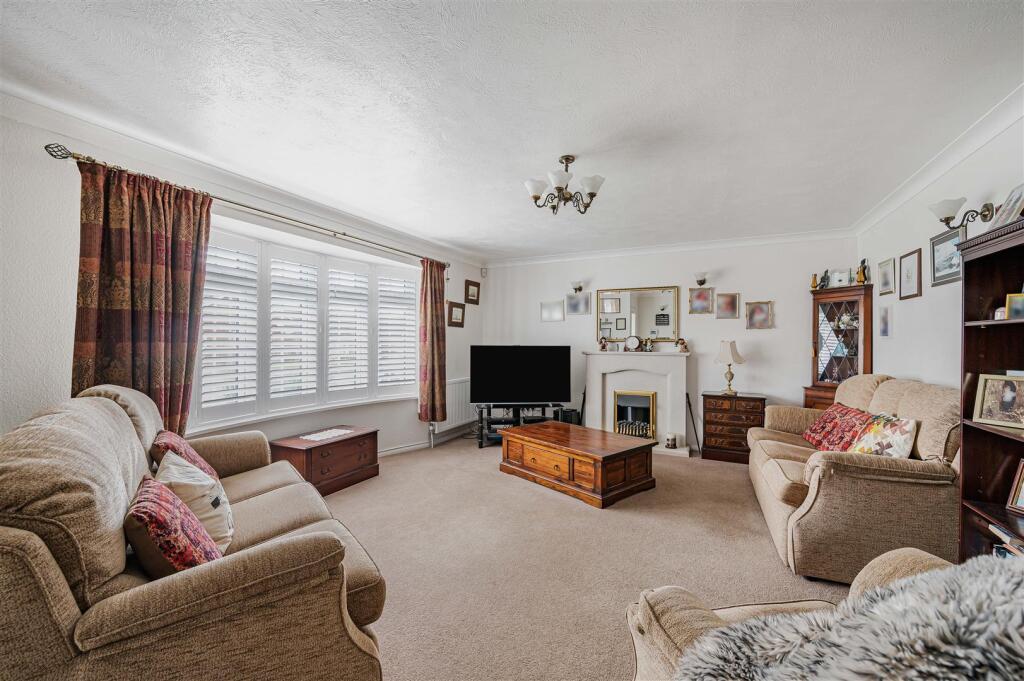 Beacon Drive, Seaford photo 5