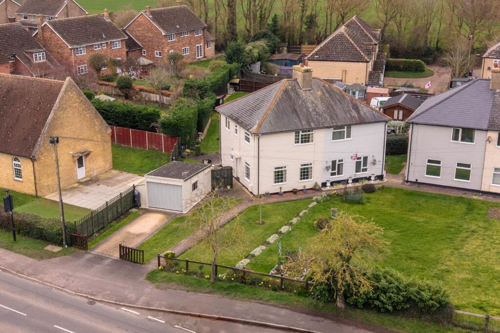 Main image of property: Potton Road, Hilton, Huntingdon, Cambridgeshire, PE28 9NG