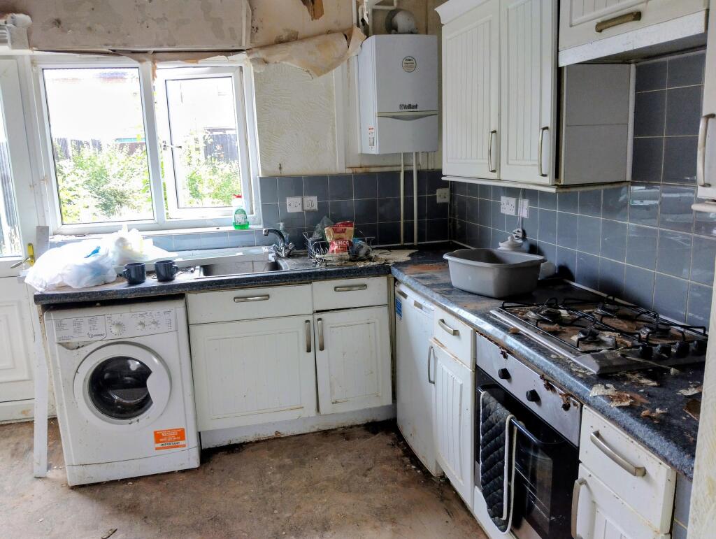 House in Solihull, Castle Bromwich - More