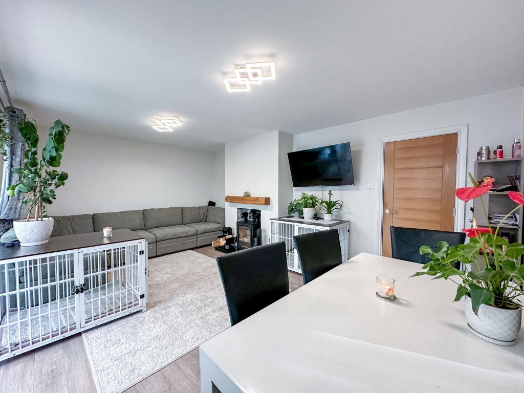 House in Wirral, Liverpool City Region - View 2