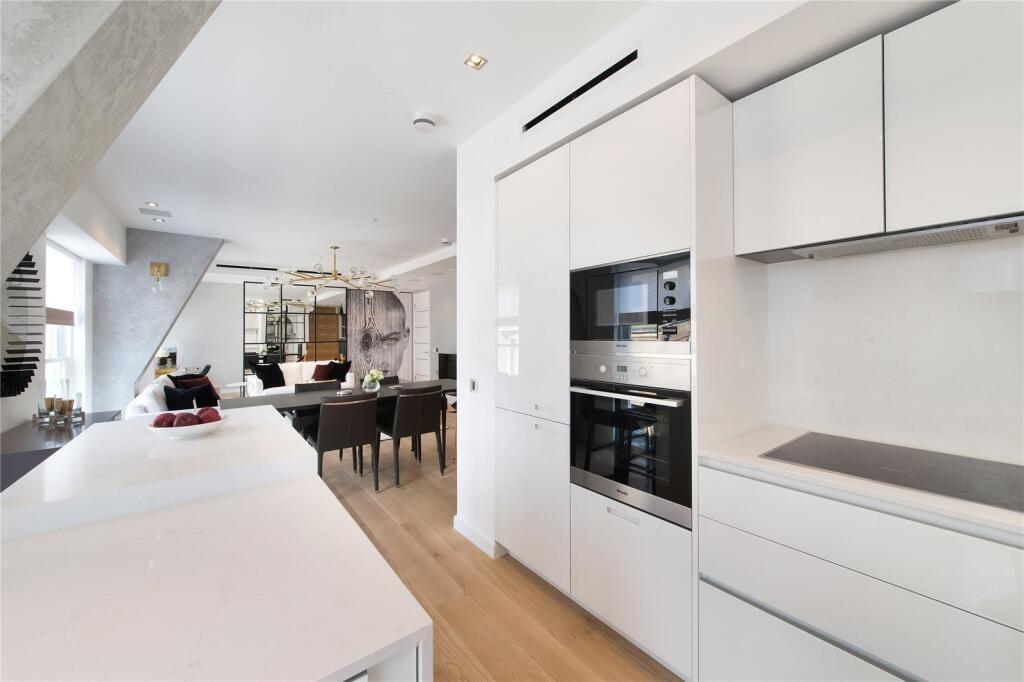 Apartment in London, City of Westminster - View 5