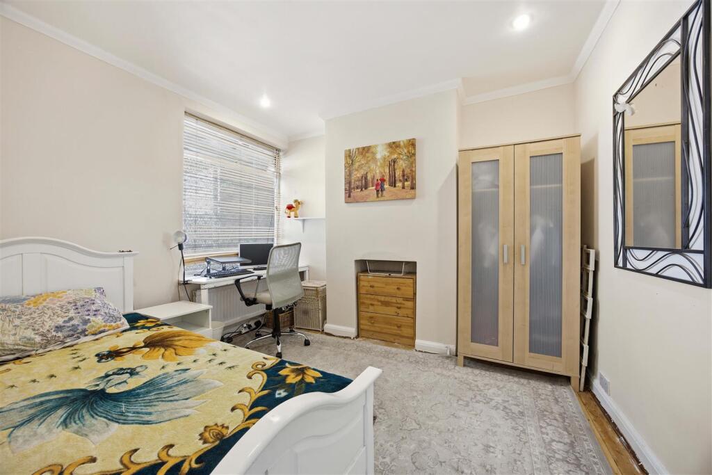 Long Lane, Hillingdon, UB10 - View 4