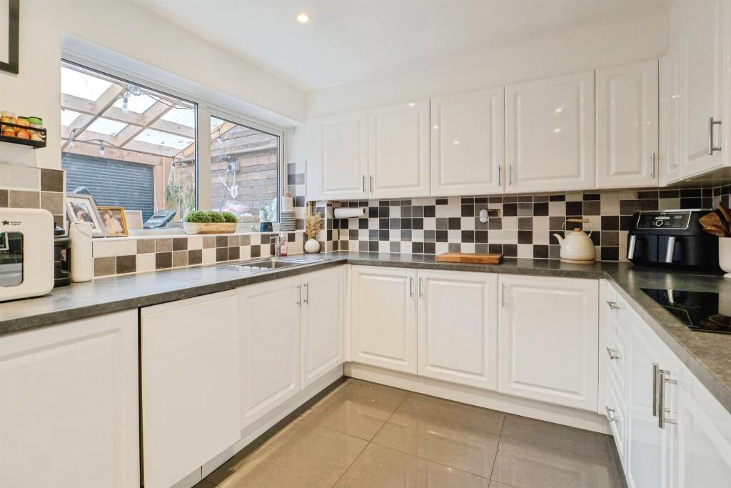 Main image of property: Blount Road, Thurmaston, Leicester