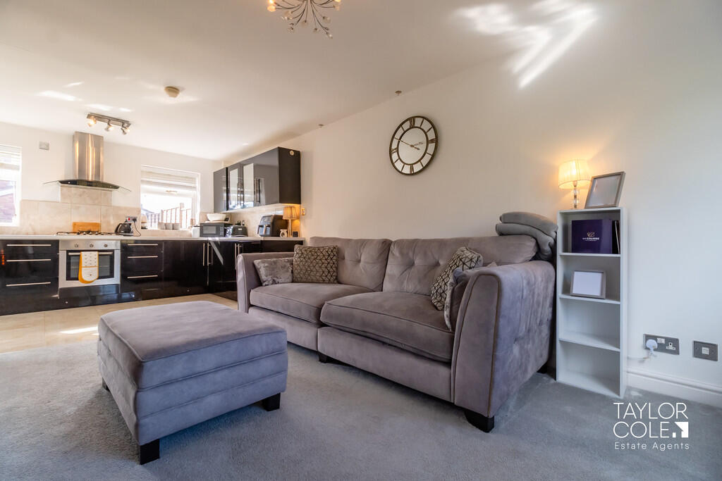 Additional image 2 of Loughshaw, Wilnecote