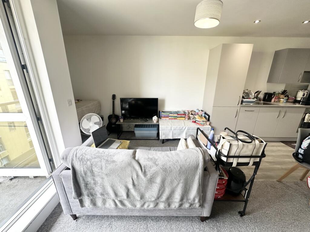 Studio apartment for rent