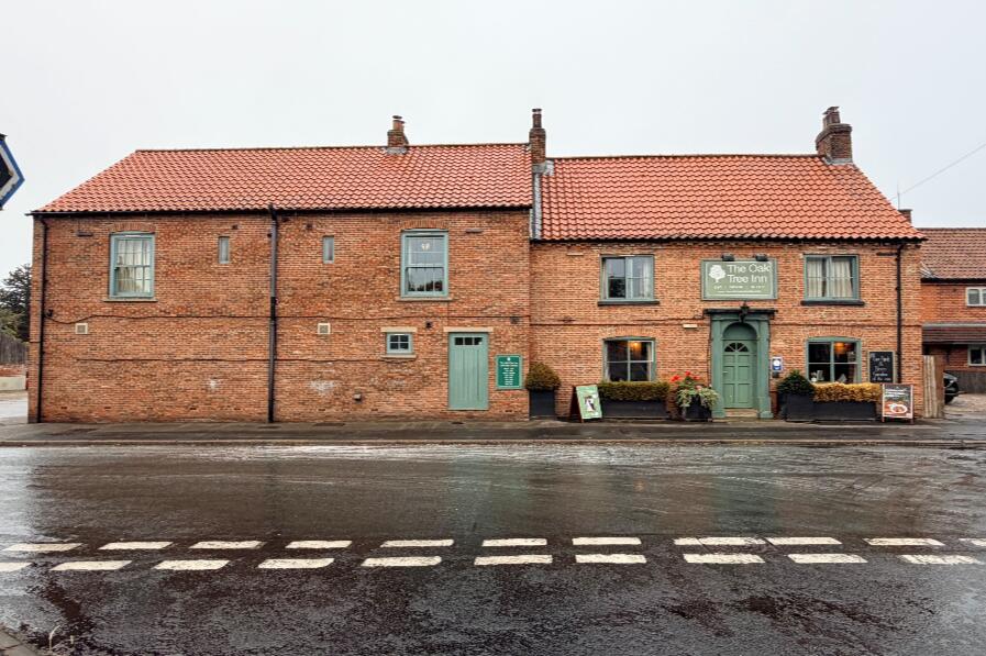 Main image of property: Oak Tree Raskelf Road, Helperby, YO61 2PH