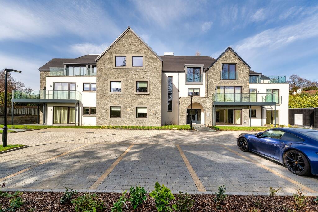 Main image of property: Apt 3, No.9 Barnton Avenue West, Edinburgh