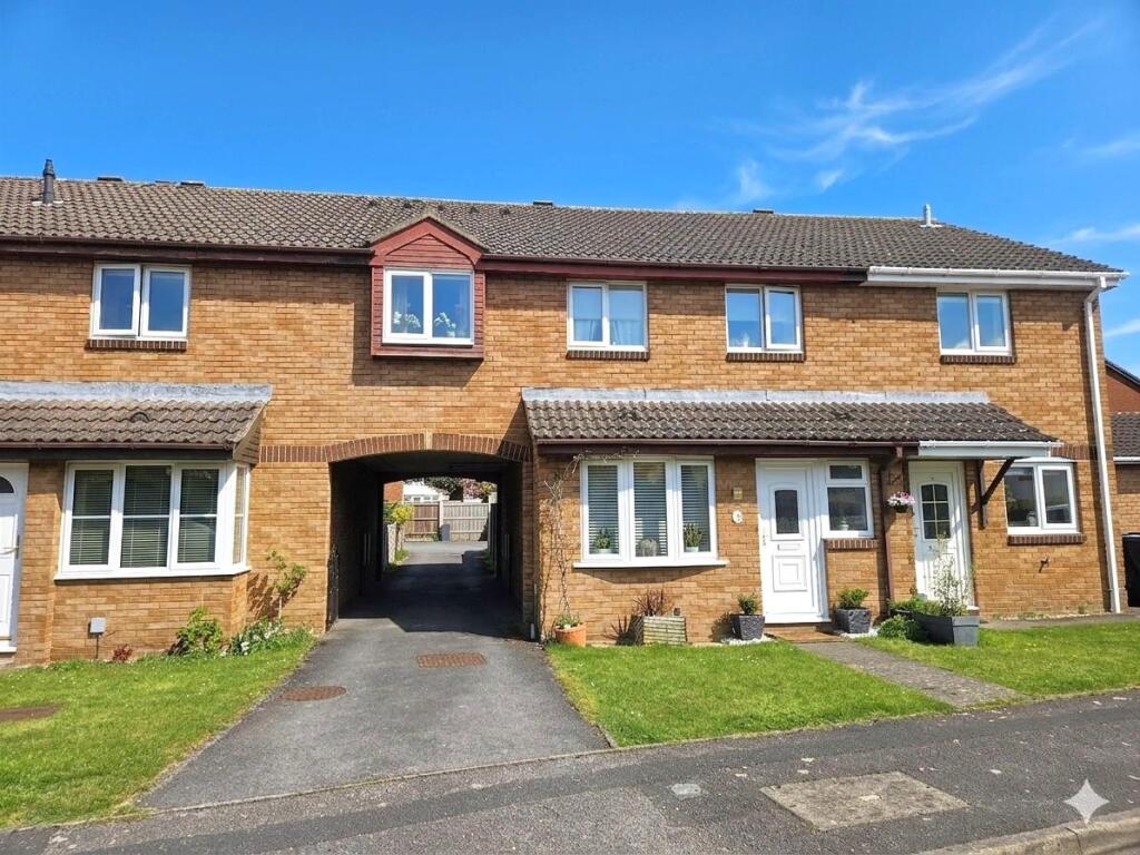 Main image of property: Knottgrass Road, Locks Heath, Southampton