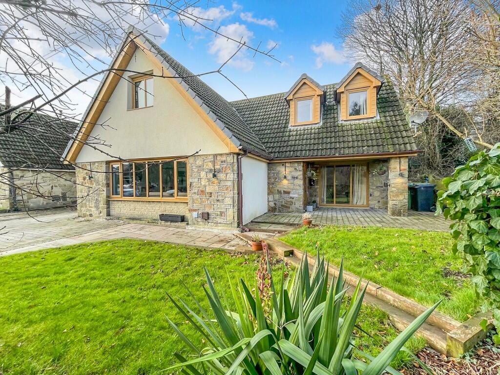 Main image of property: Upper Lane, Emley, Huddersfield, HD8