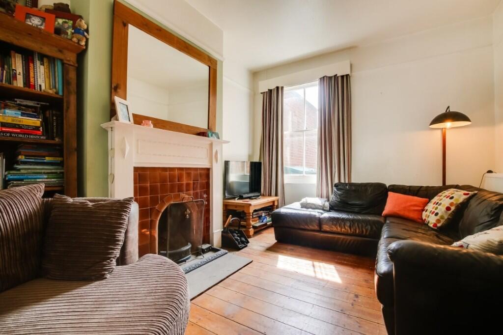 House in Hythe, Orchard Valley - View 3
