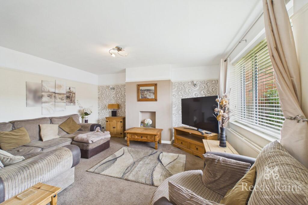 Arbour Drive, Thurcroft, Rotherham, South Yorkshire, S66 photo 3