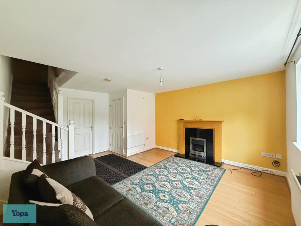 House in Doncaster - View 2