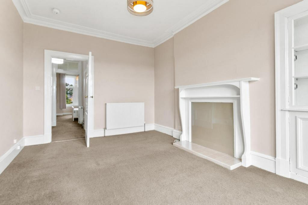 Apartment in Glasgow - View 4