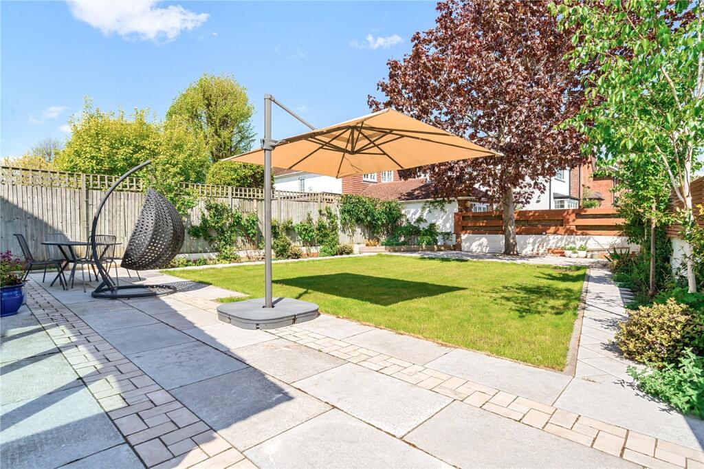 House in Kingston upon Thames - View 3