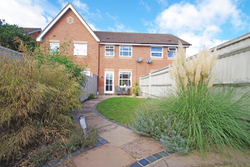 Main image of property: Longford Way, Didcot