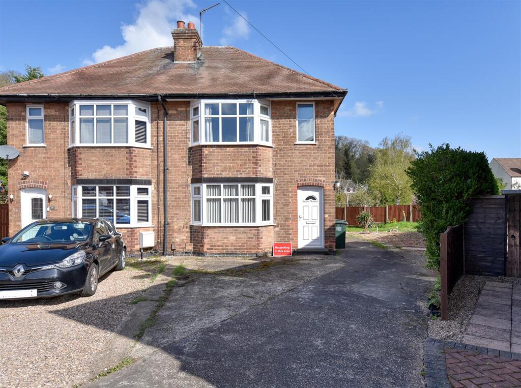 2-bed semi-detached on Farnsfield Avenue, Burton Joyce, Nottingham, £270,000