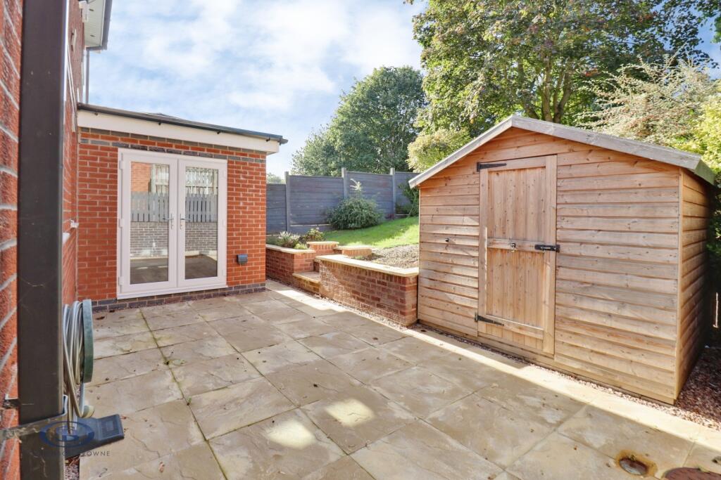 House in Sandbach, Wheelock - View 4