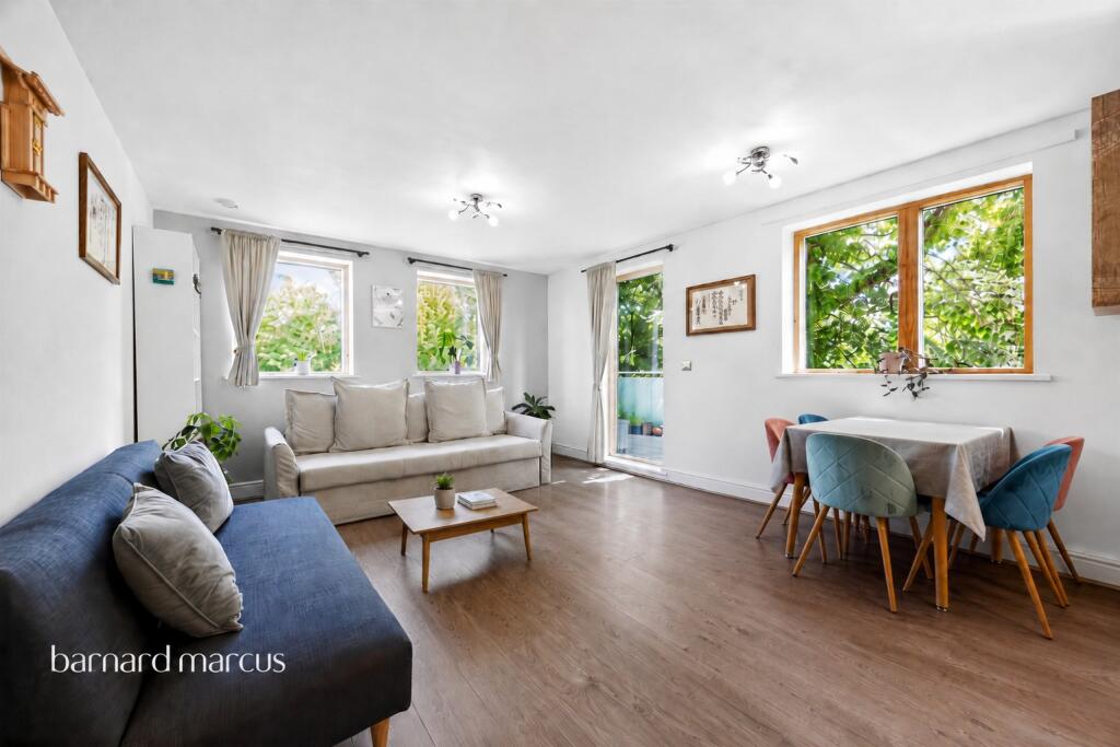 Main image of property: Sanderstead Road, South Croydon