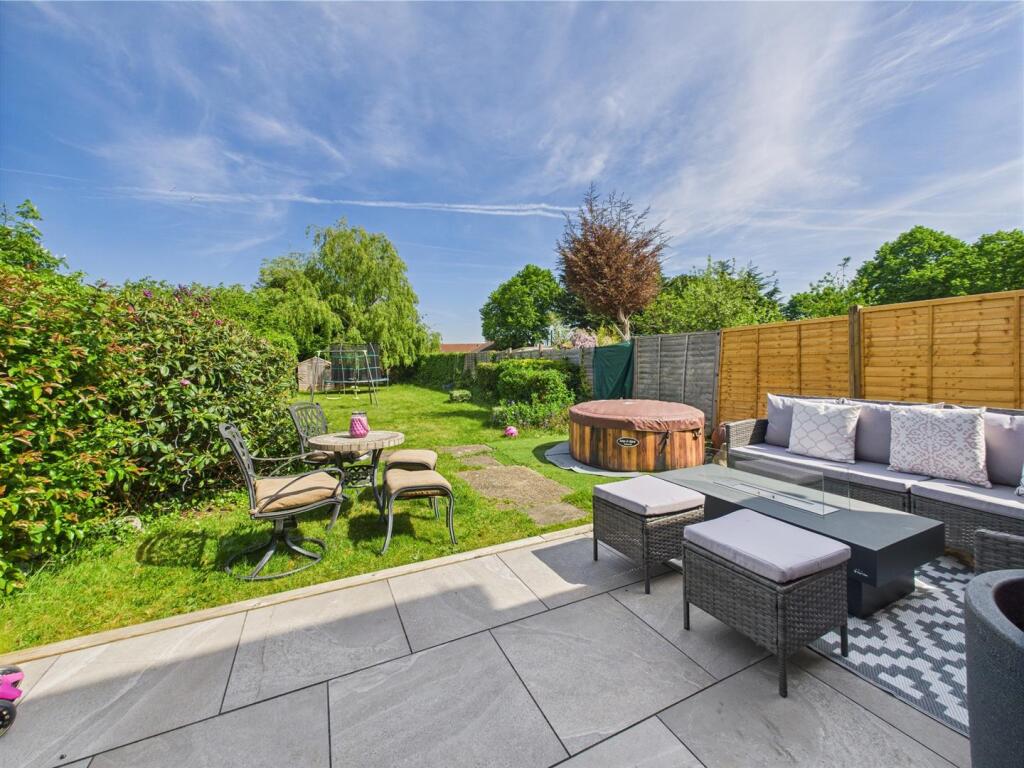 Norcot Road, Tilehurst, Reading – pohled 5