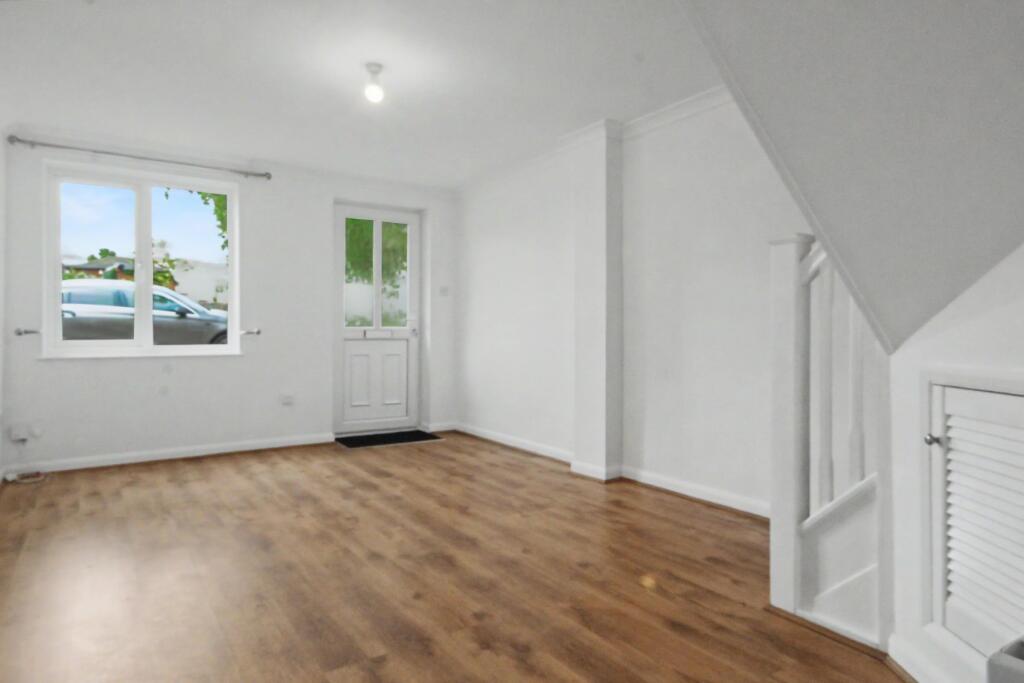 Shortheath Road, Swadlincote photo 4