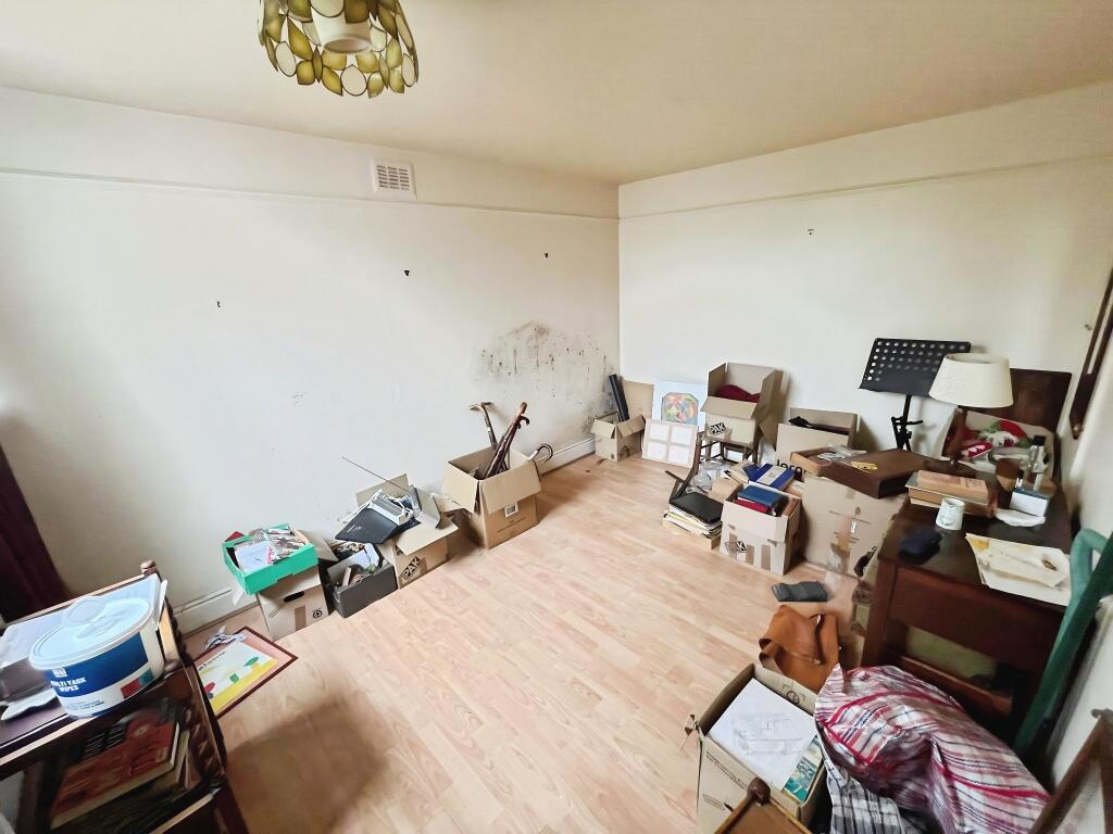 House in Coventry, Whoberley - More