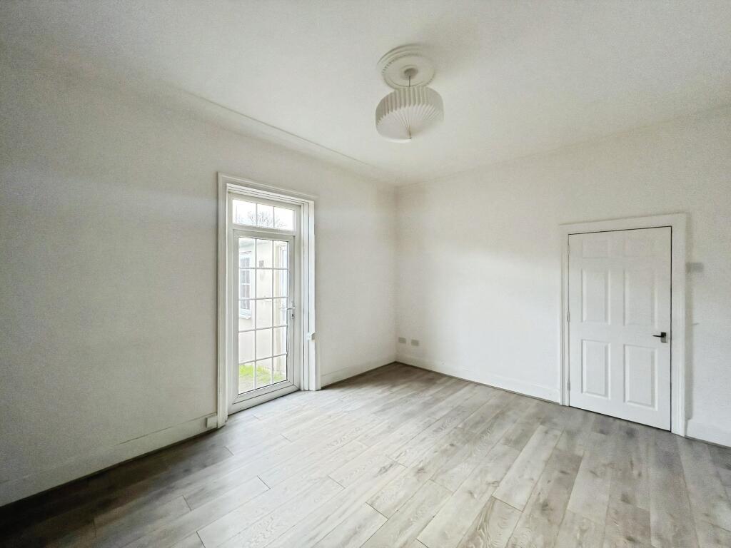 House in Sunderland - View 5