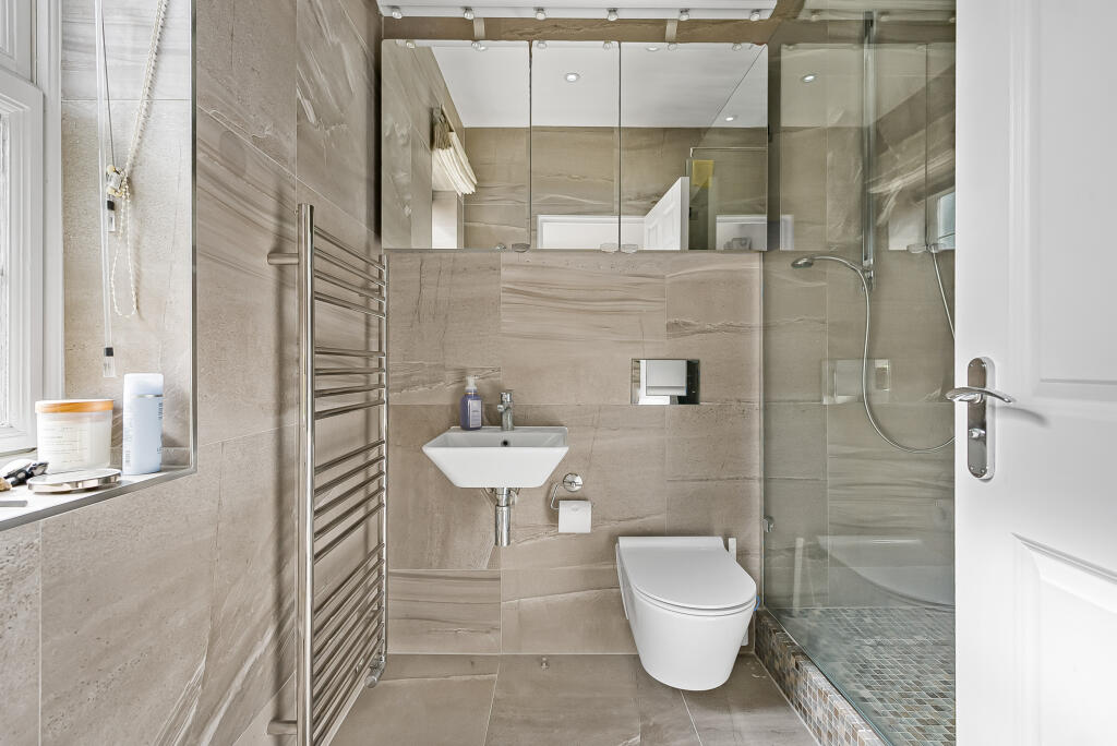 Additional image 9 of Boyes Crescent, London Colney, AL2