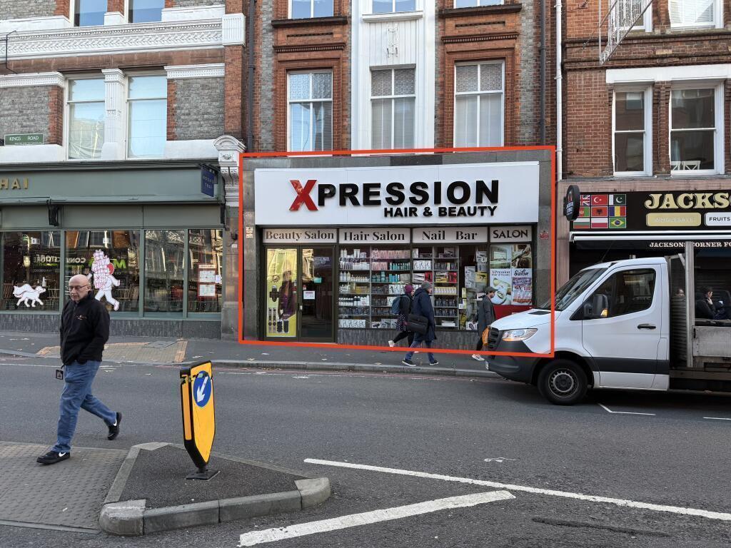 Main image of property: Unit 2, Jacksons Corner, 1-9 Kings Road, Reading RG1 3EY