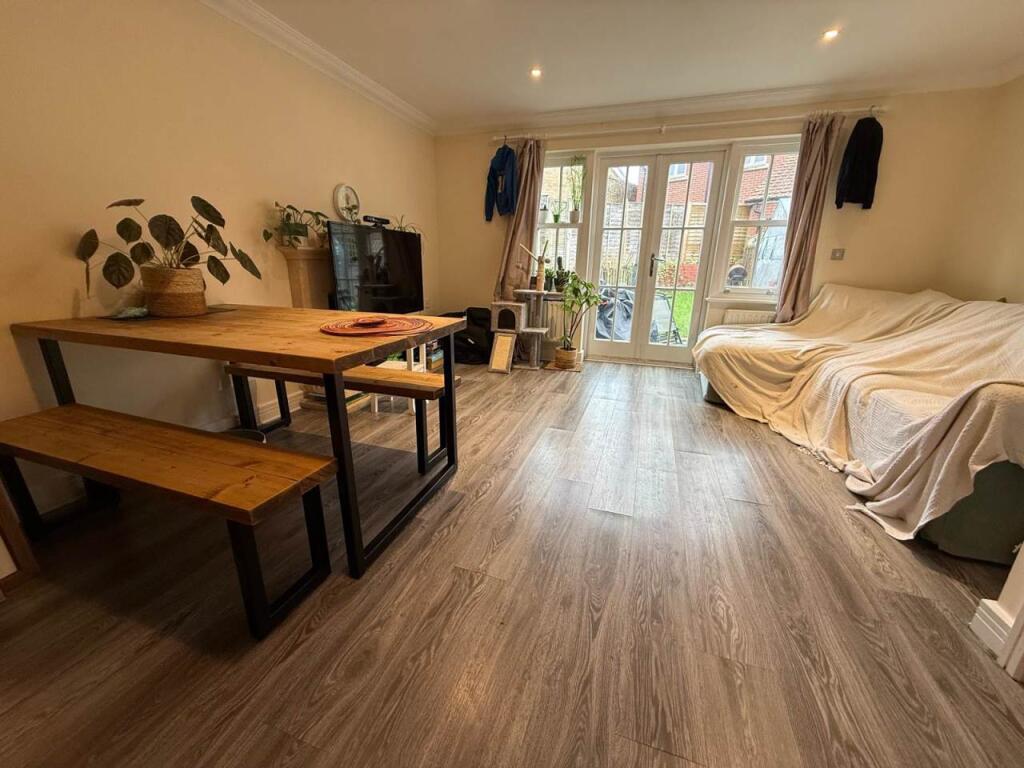 House in Bath - View 3
