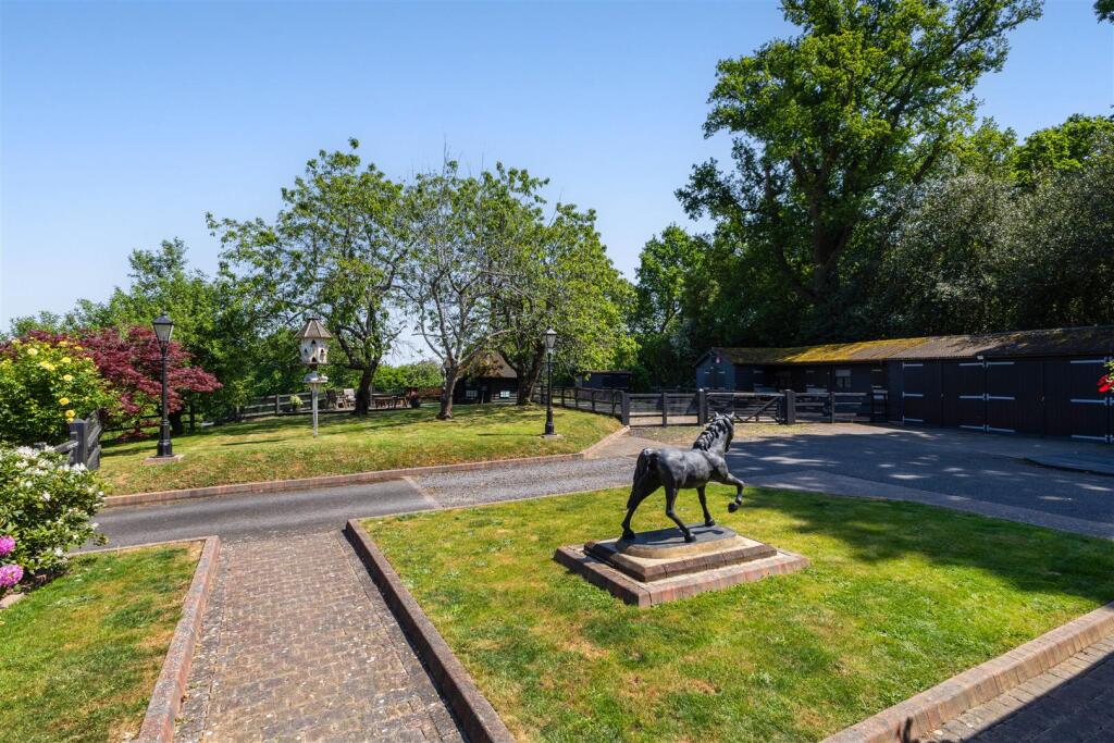 Main image of property: Rogate