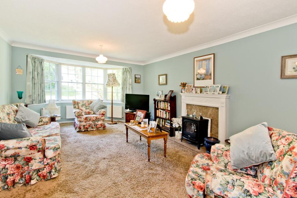 Eridge Drive, Crowborough image 5