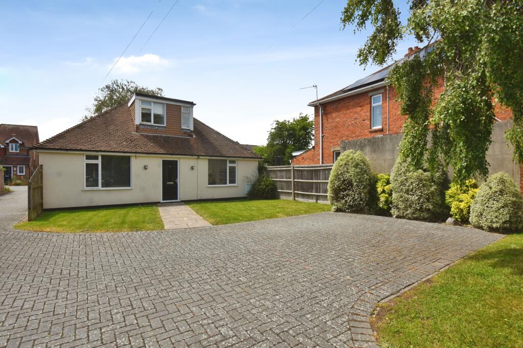 Main image of property: Southampton Road, Park Gate, Southampton, Hampshire
