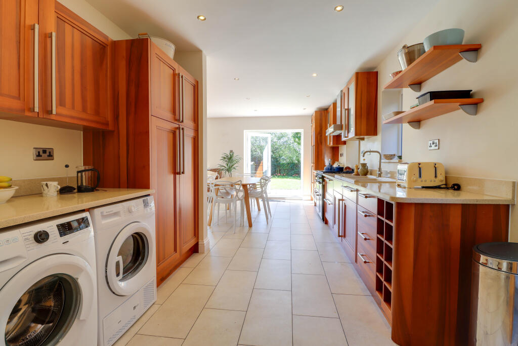 Additional image 16 of Rowlatt Drive, St. Albans, Hertfordshire, AL3