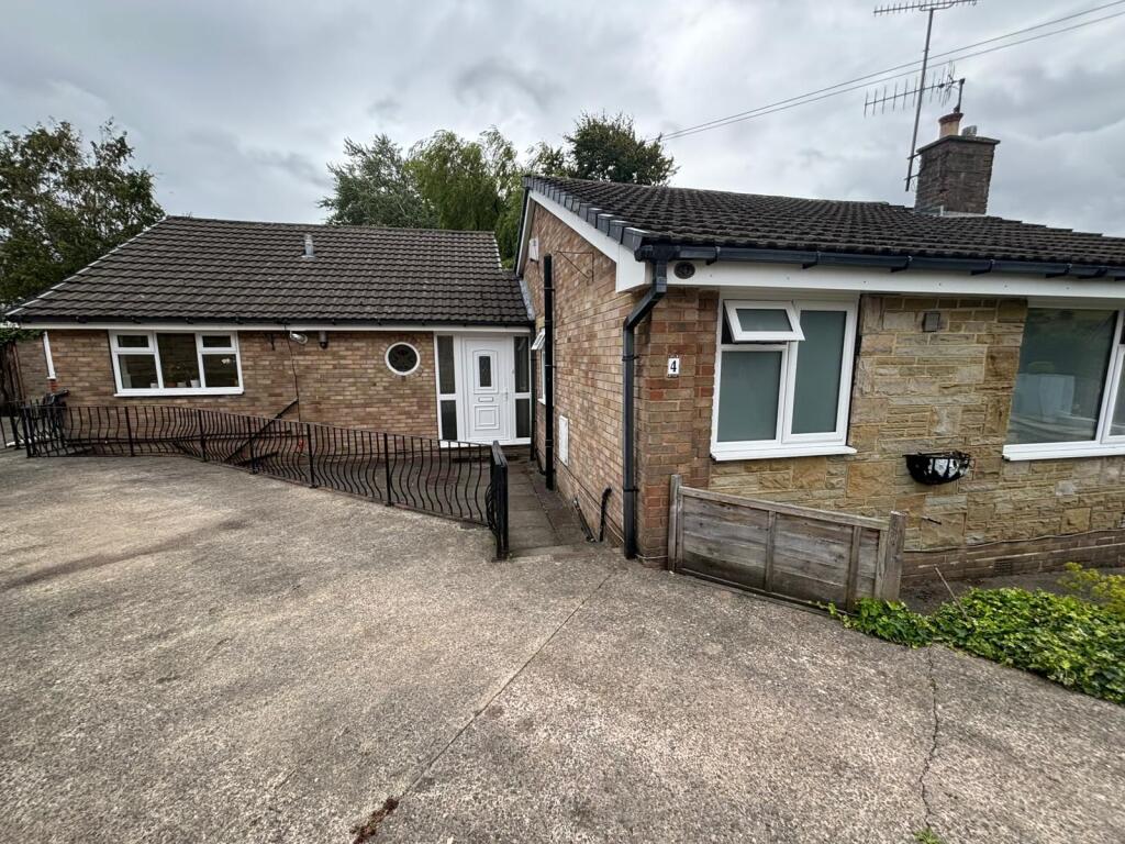 House in Bradford - View 5