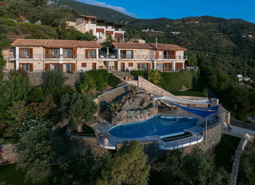 Main image of property: Peloponnese, Arcadia, Paralia Tyrou