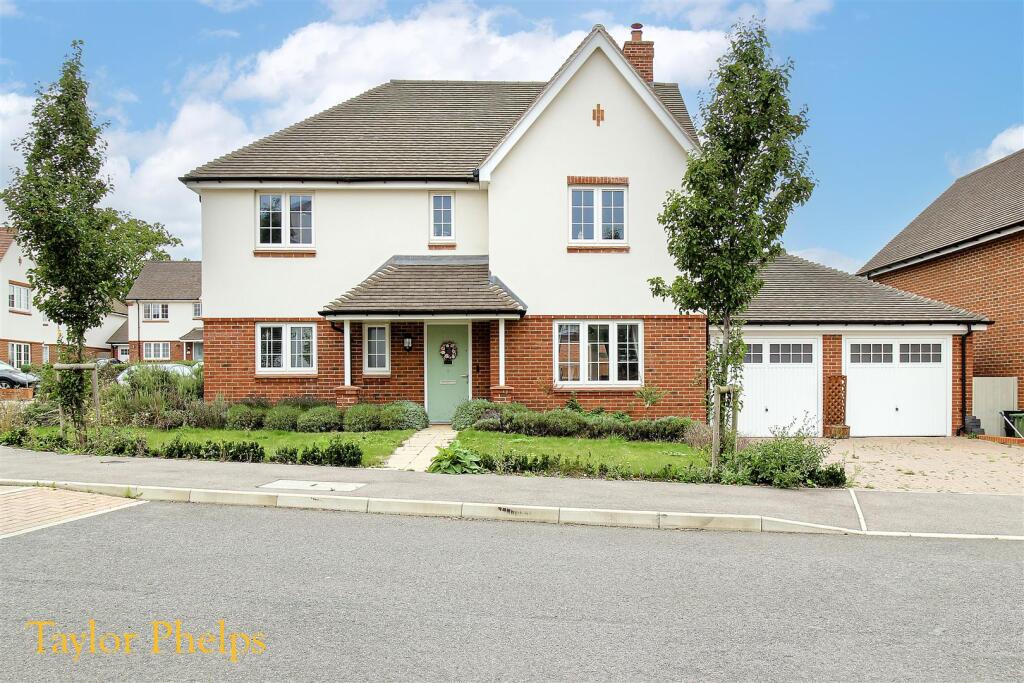 Main image of property: Old Oak Avenue, Goffs Oak