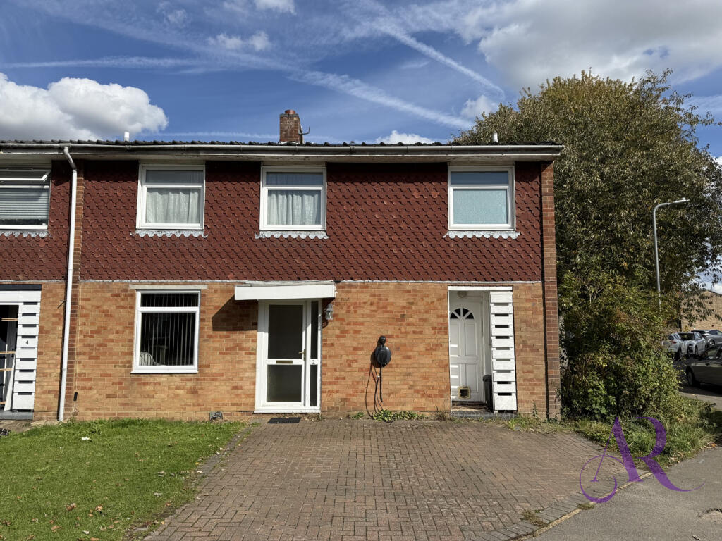 Main image of property: Whitethorns, Newport Pagnell