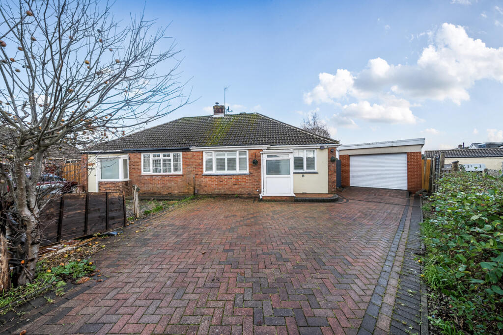 Silverdale Drive, Waterlooville, PO7, Waterlooville
