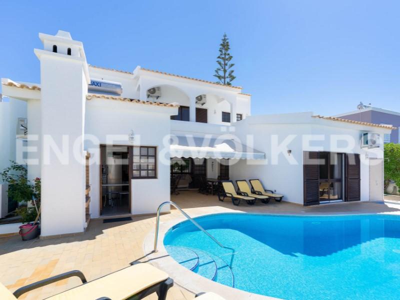 Main image of property: Algarve, Albufeira