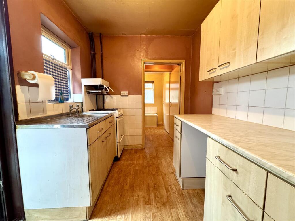 House in Ipswich, Stoke - View 5